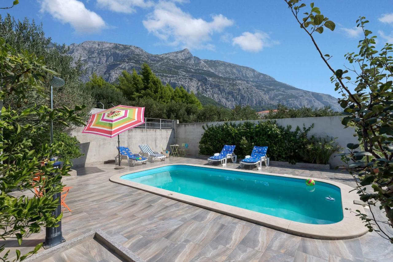 Apartments Vele Makarska Esterno foto