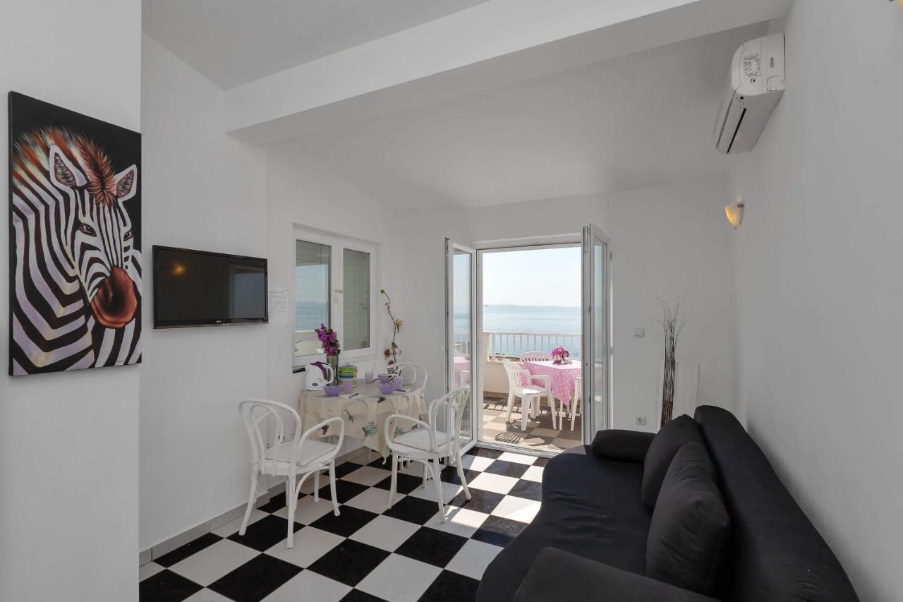 Apartments Vele Makarska Esterno foto