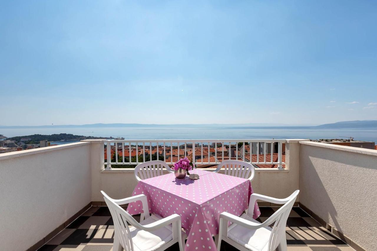 Apartments Vele Makarska Esterno foto